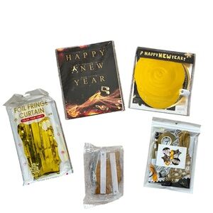 Glitzy Black & Gold New Year’s Eve Party Decor Kit - NIB